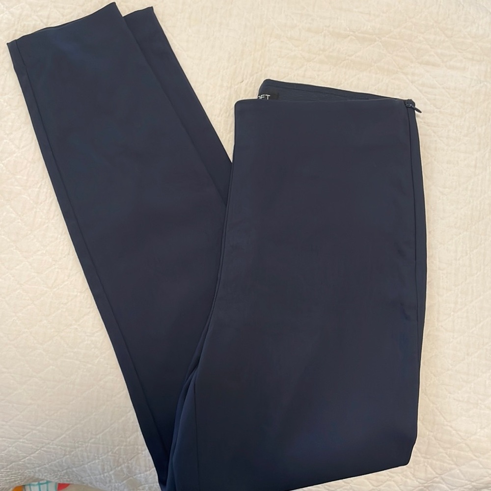 Loft high waisted side zip skinny pants. Navy